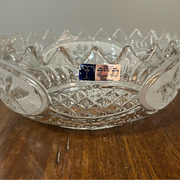 Vintage Flora Crystal Bowl. Made in Yugoslavia, 24%lead Crystal Clear 8.5" - Picture 9 of 13